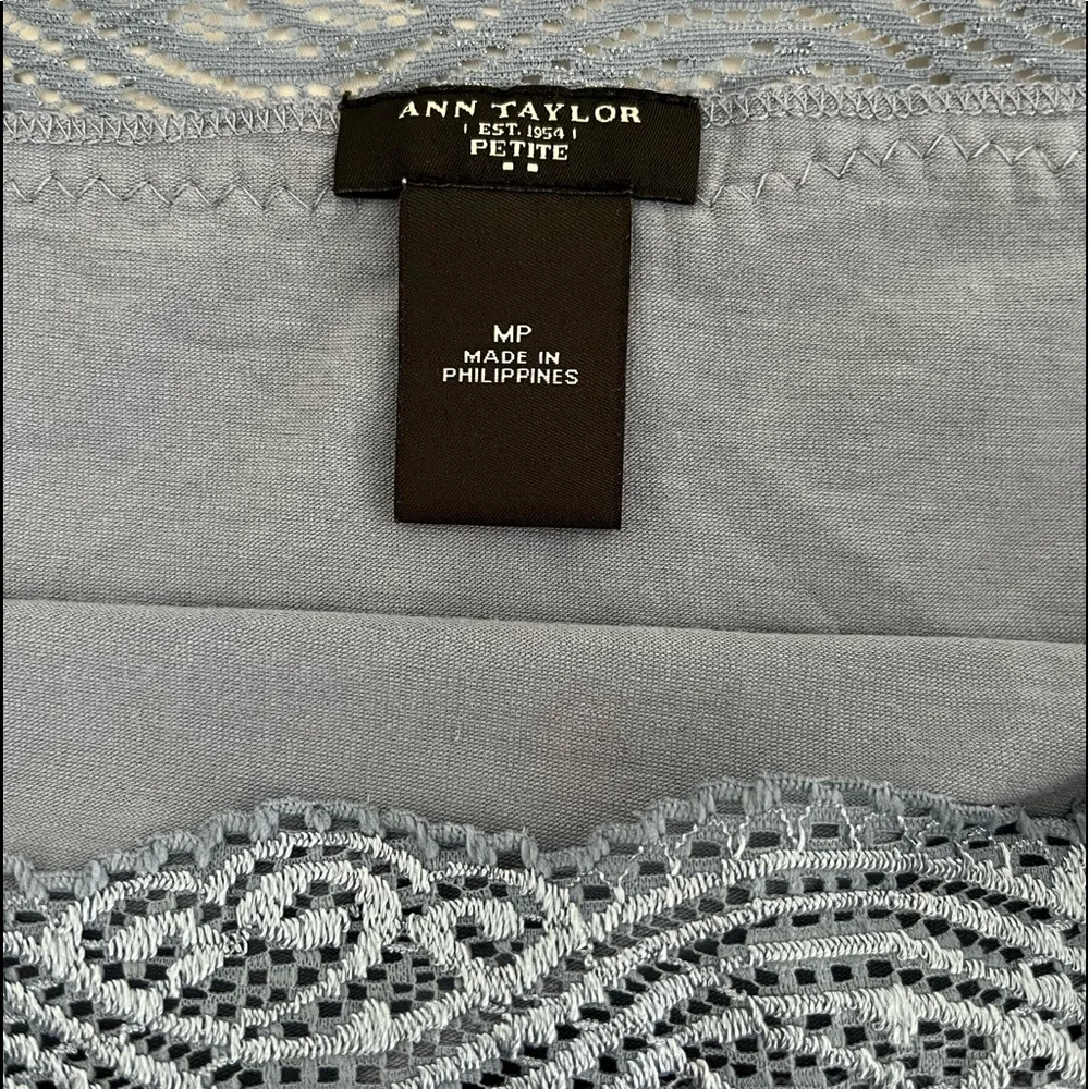 Ann Taylor top - Picture 3 of 3